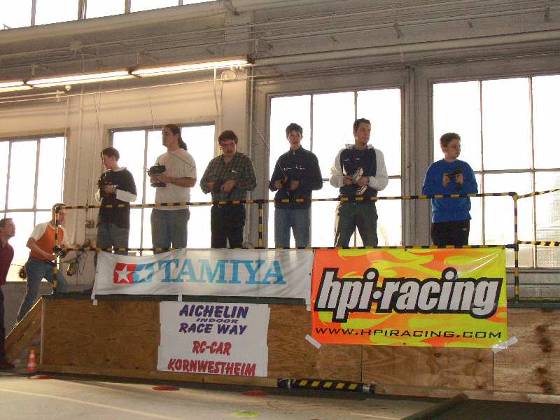 Bild: 01 Samstag Nachmittag trafen die ersten Fahrer ein