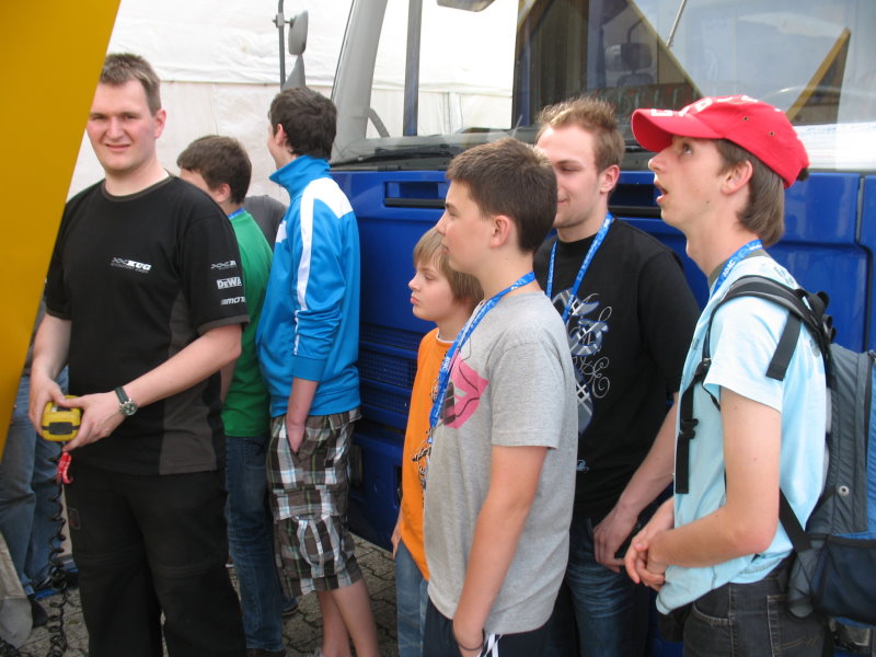 Bild: Jugendausflug Hockenheim 010