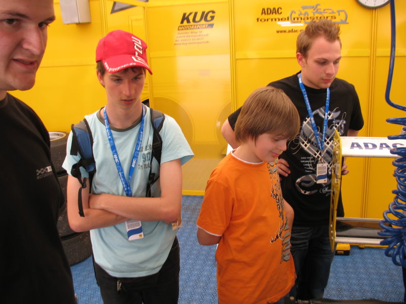 Bild: Jugendausflug Hockenheim 044