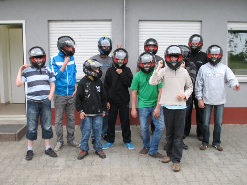 Bild: Jugendausflug Hockenheim 054