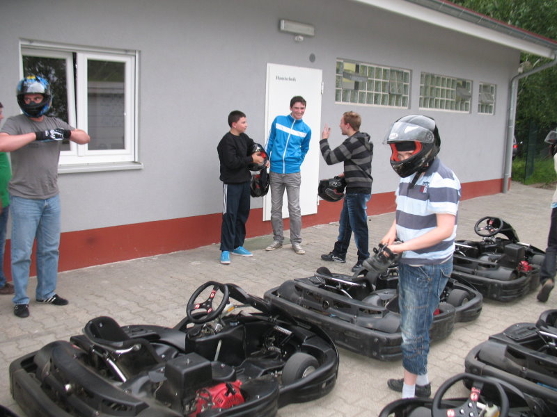 Bild: Jugendausflug Hockenheim 070