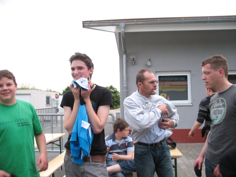 Bild: Jugendausflug Hockenheim 072